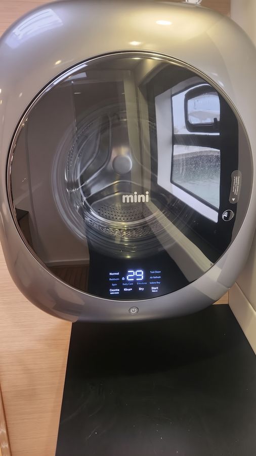 Mini combo washer/dryer