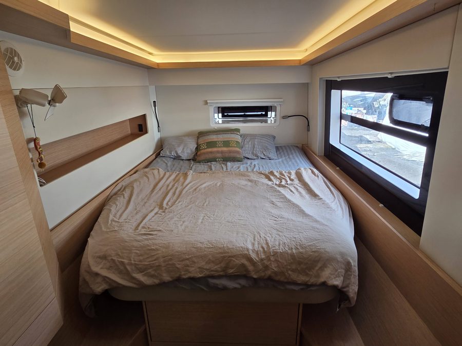 Cabin double berth with hull window and LED cove lighting
